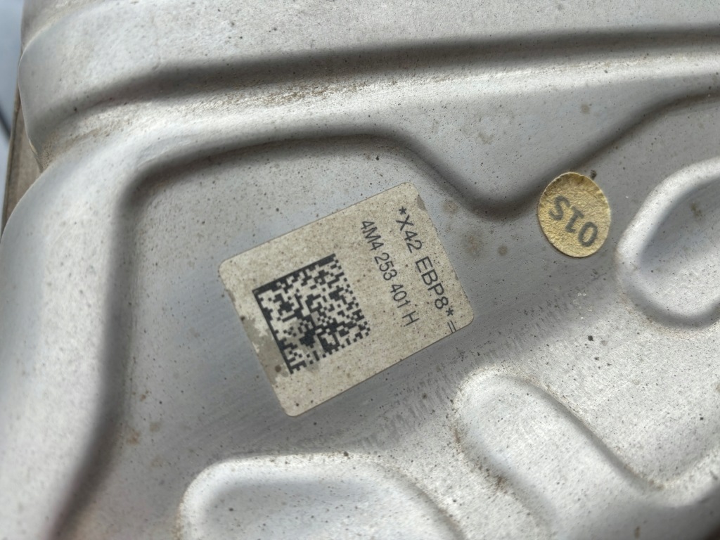 фото №5, Vw touareg iii вихлоп гасник 3.0tsi 4m4253401h