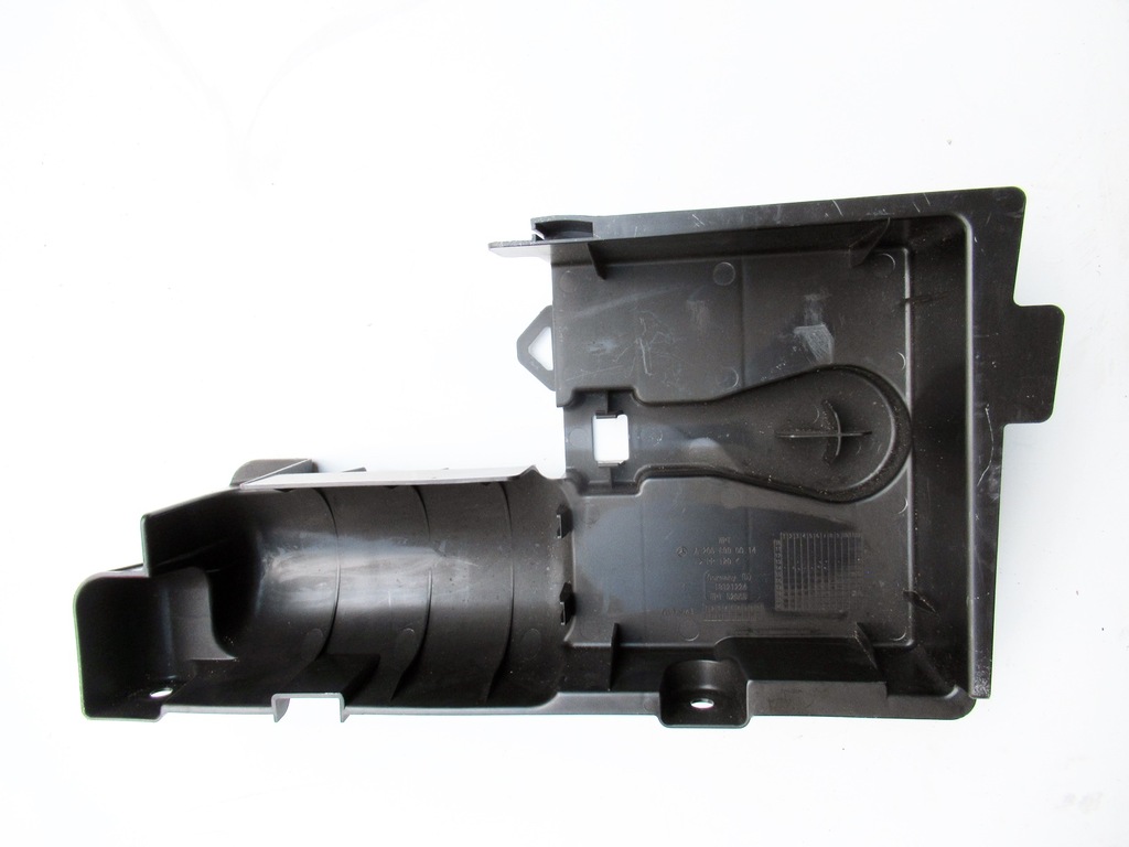 фото №1, Mercedes c-klasa w205 вкладыш багажника