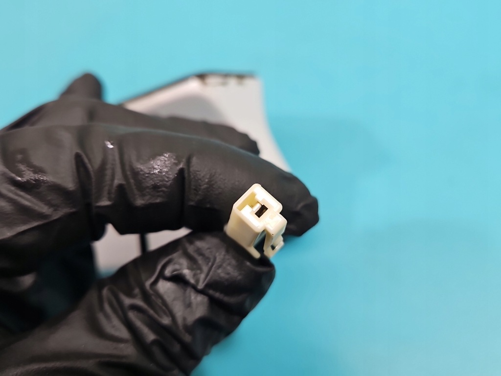 фото №8, Антенна mitsubishi outlander iii 12- белый w13