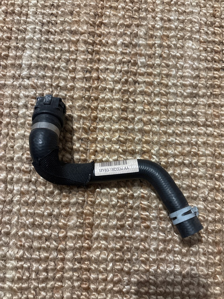 Купить My83-18d334-aa шланг aston martin dbx