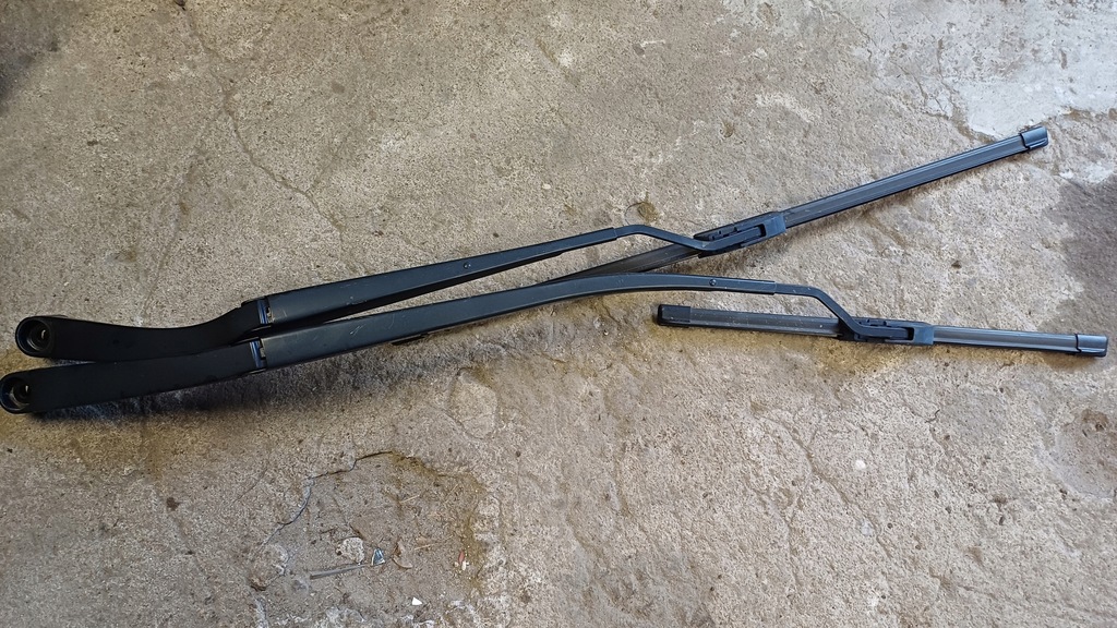 фото №1, Hyundai tucson iii рычаг дворники