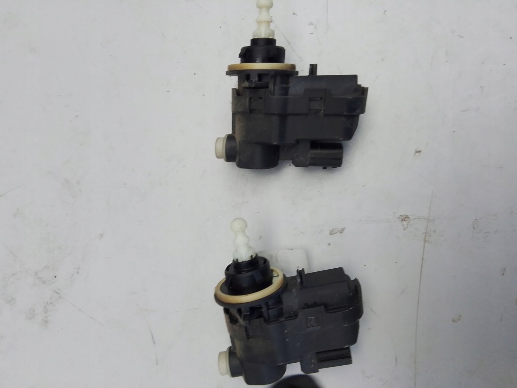 фото №1, Ford ecosport моторчик регулювання лампи світло 90016098