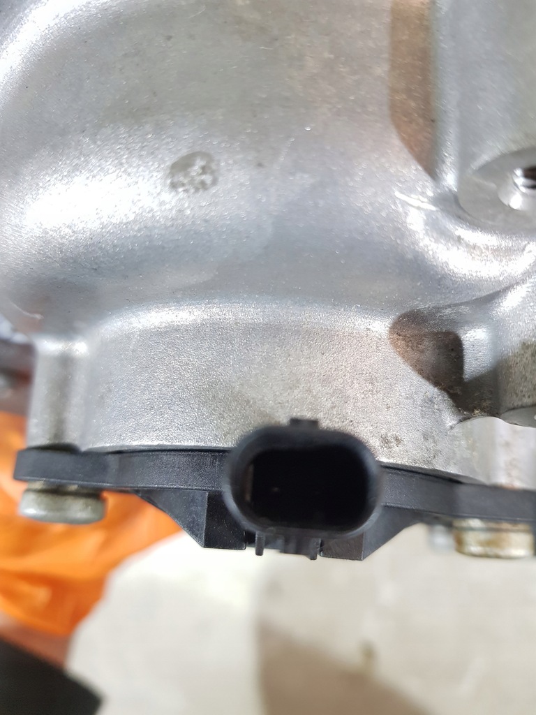 фото №10, Корпус розподільного валу 06m109286f porsche 971 audi rs6 rs7 bentley 4.0tfsi djp