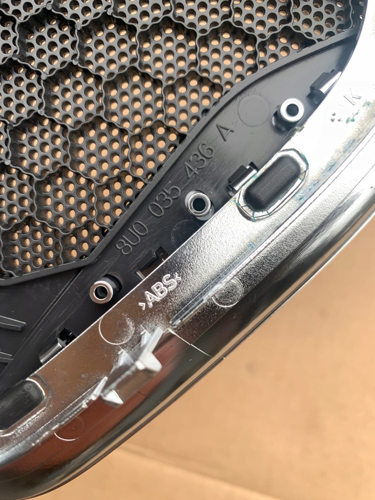 фото №6, Накладки динамика led bose audi q3 2013-18 8u 8u0035420a 8u0035419a kompl