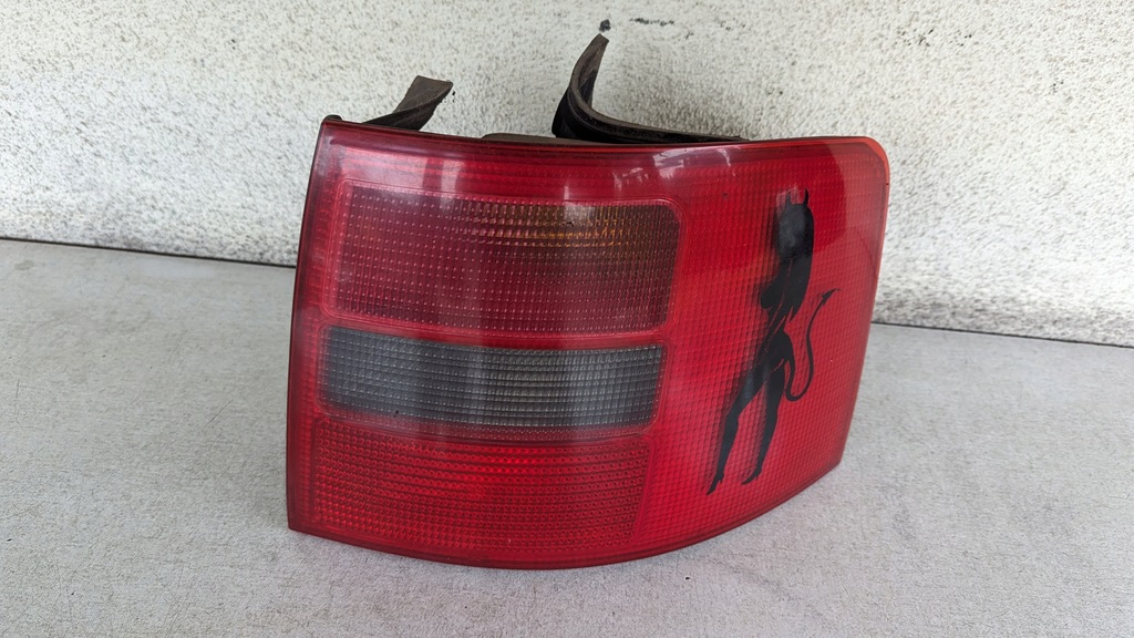 фото №1, Лампа задняя задняя правая audi a6 c5 kombi