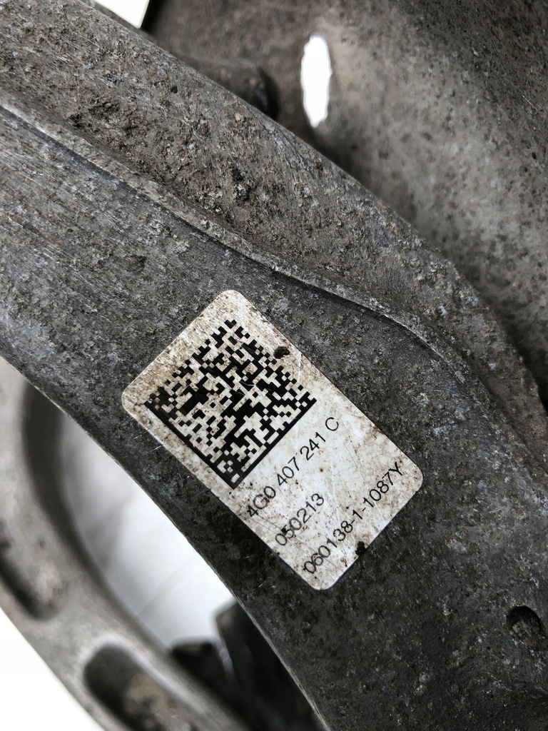 фото №10, Audi a7 s7 4g 2013 перед сторона ліва поворотний кулак колеса передній