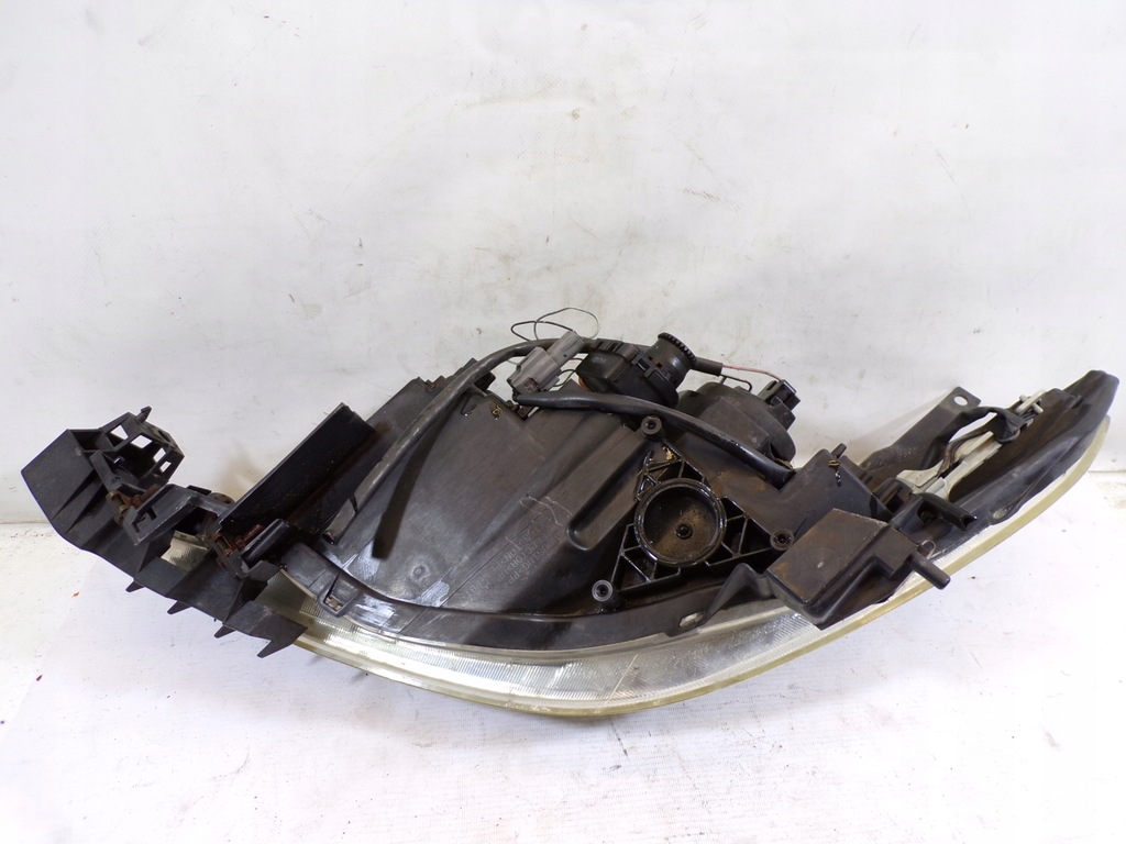 фото №13, Лампа передняя перед левая + правая mazda 5 k europa лампы mazda 5 описание