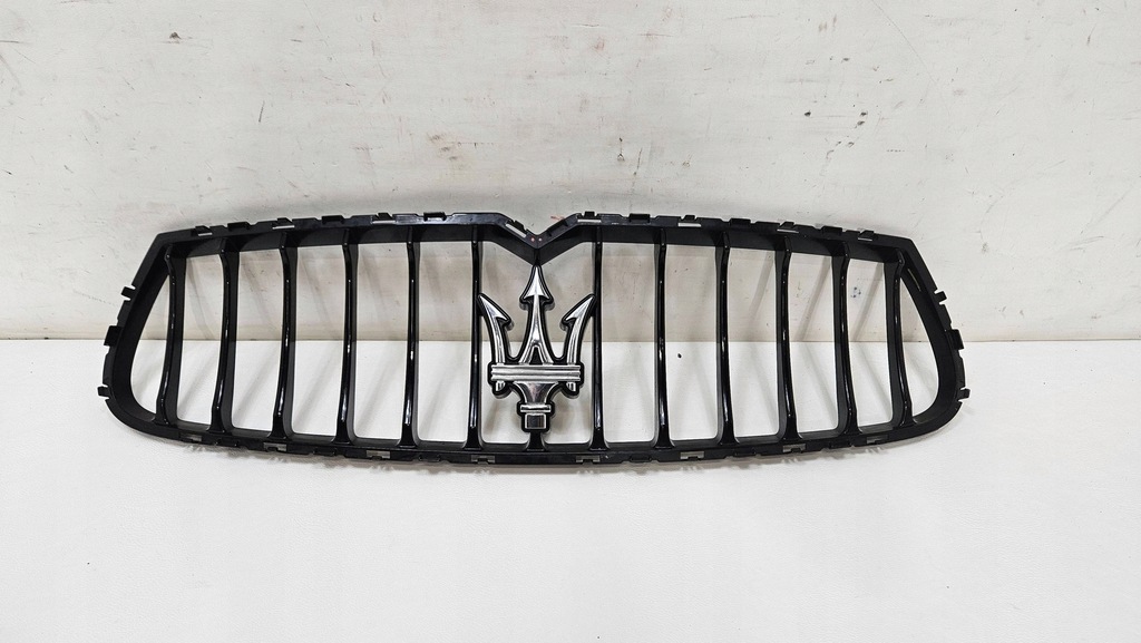 фото №1, Решётка радиатора решётка радиатора радиатора maserati ghibli