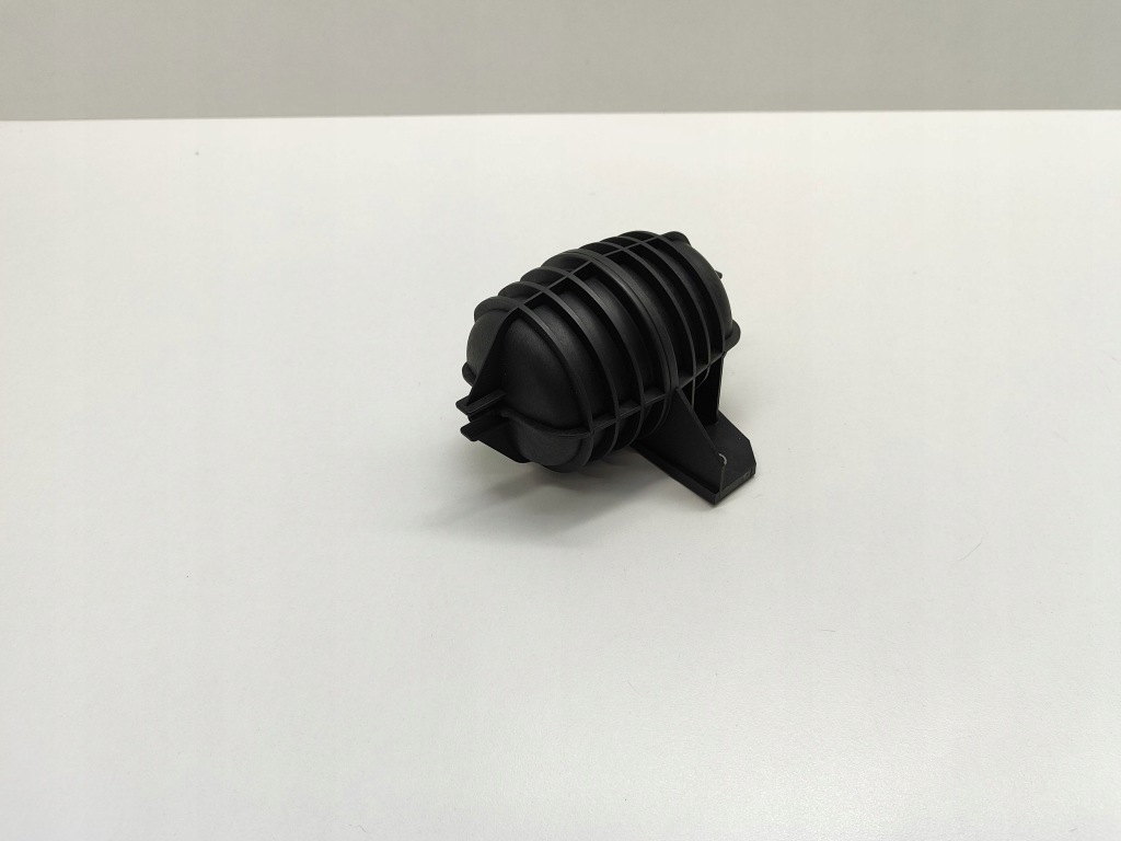 Bmw 5 e60 e61 2009 з передній вакуумний бак повітря Київ