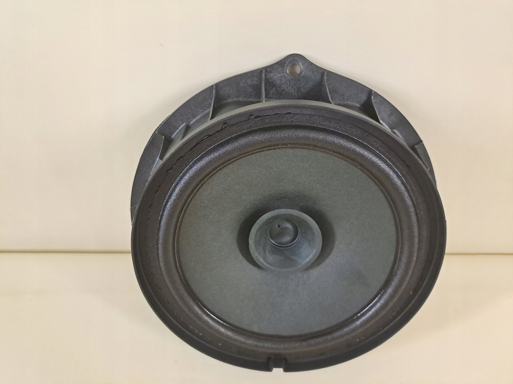 фото №2, Dacia sandero iii 3 stepway 21r динамик дверь задняя