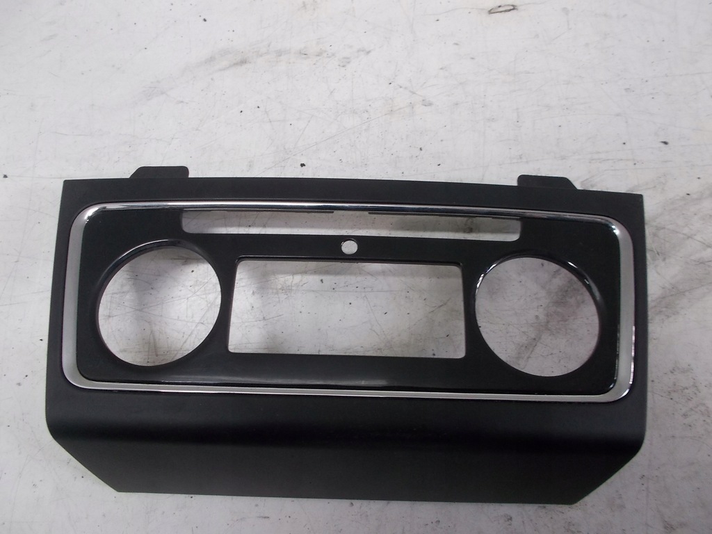 фото №1, Skoda superb ii рамка середня решітка