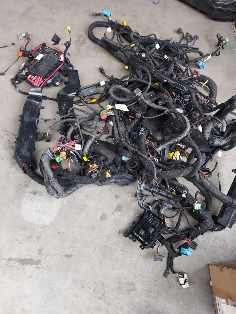 фото №8, Porsche cayenne 7p5 lift 3.0d электропроводка жгут