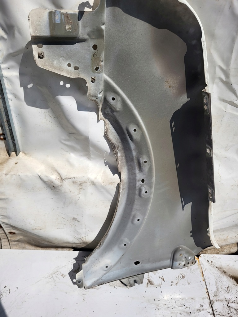 фото №13, Ford connect передний правый перед крыло mk1