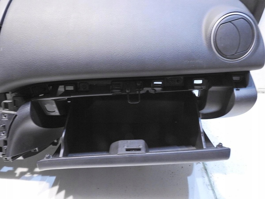 фото №10, Приборная панель приборная консоль mazda 6 gh