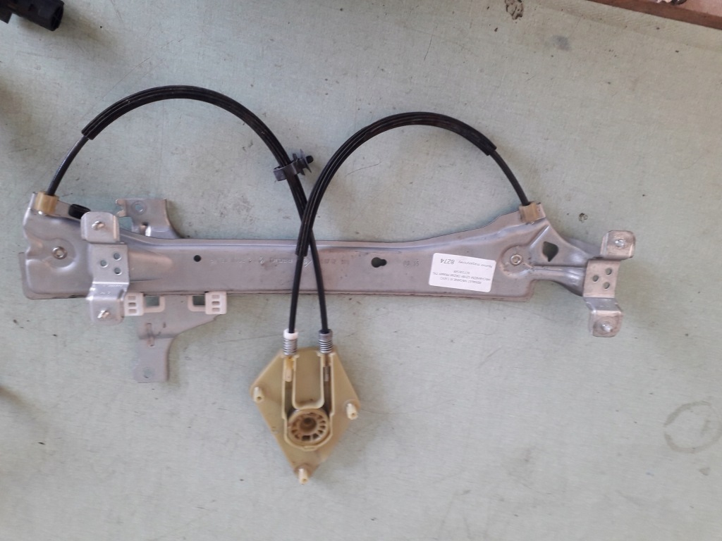 фото №1, Renault megane iii моторчик стекло дверь правый задняя