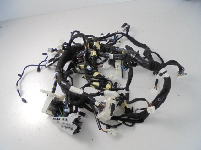 фото №1, Електропроводка панель приладів nissan micra k14 19r