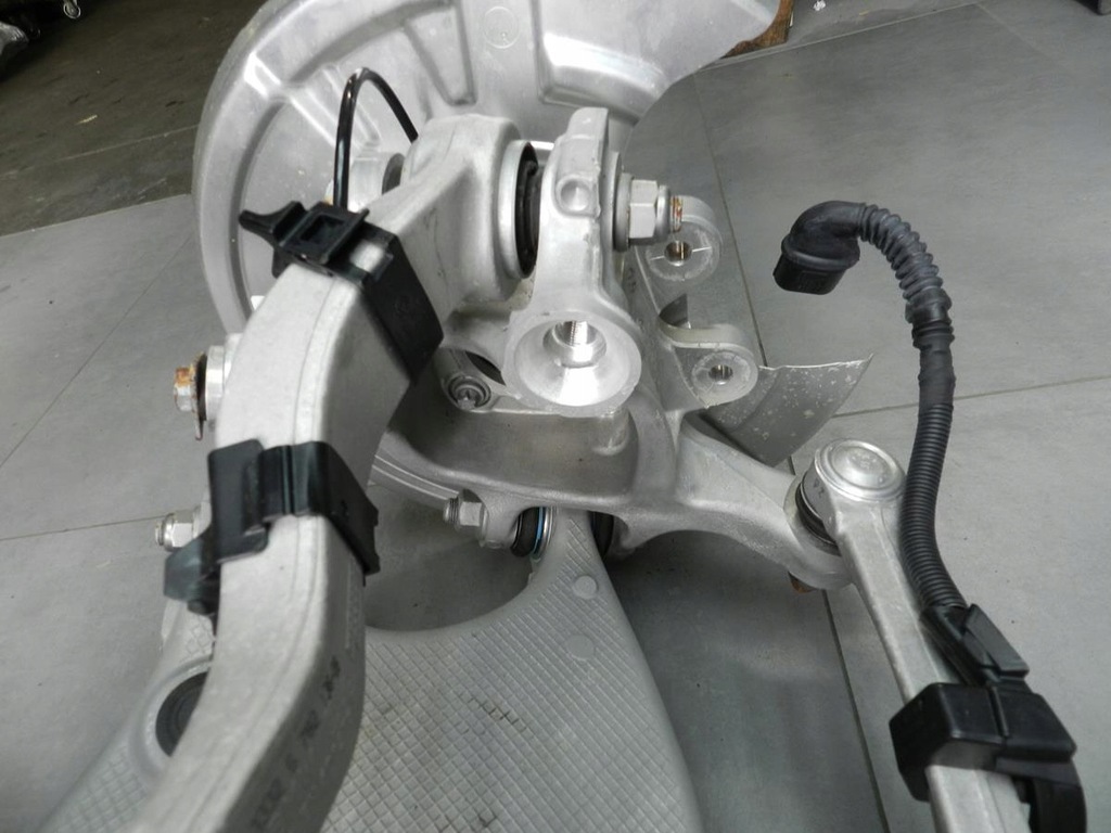 фото №9, Bmw 5 f10 520i балка подвеска задняя ступица