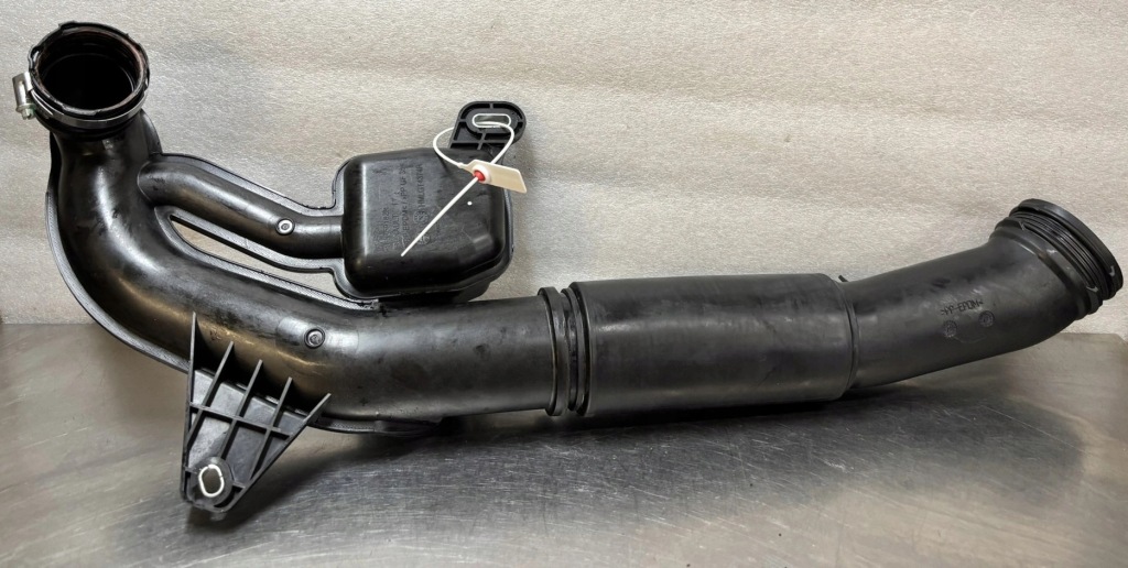 Купить Труба пабтрубок  воздухозаборник шланг воздуха renault master iv 4 24- 165759182r