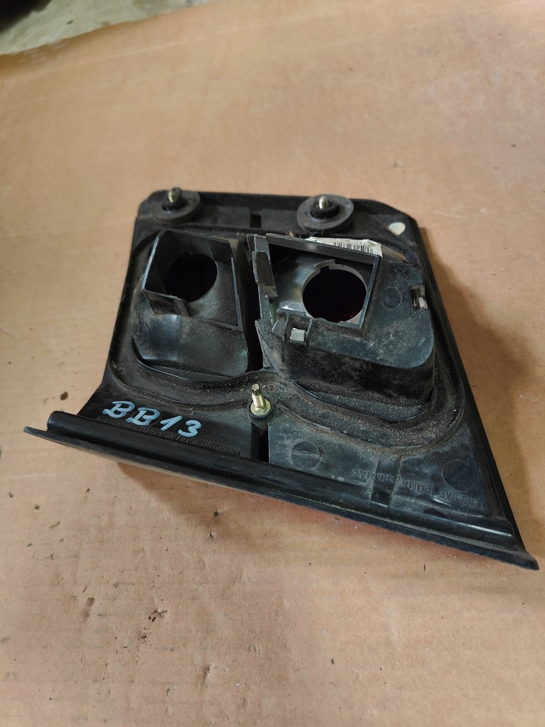 фото №10, Лампи задні primera p11 лампа задня права i ліва 265509f510