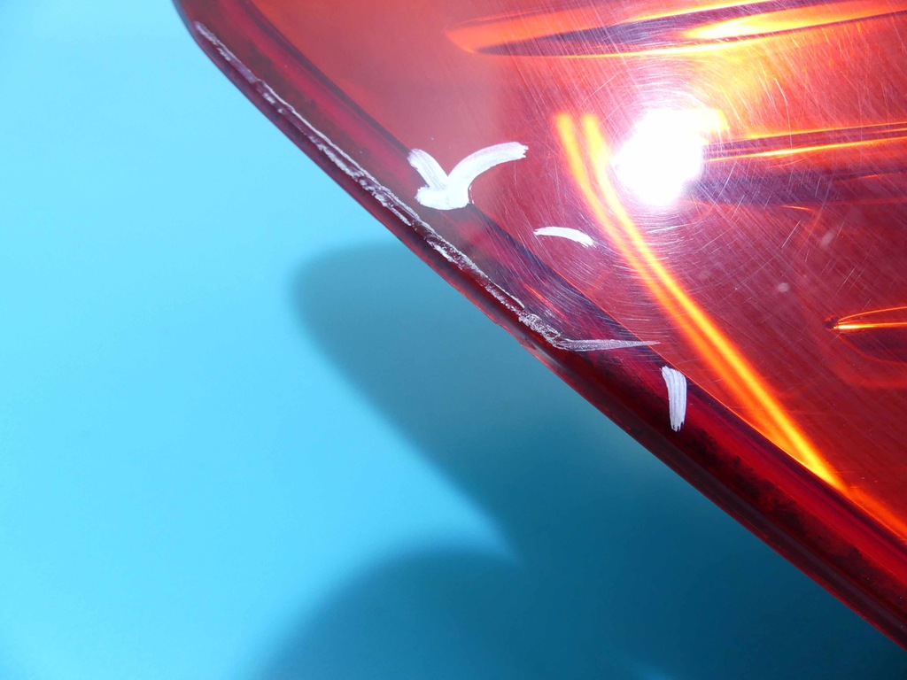 фото №2, Лампа задняя левая renault thalia ii sedan 08-13 eu