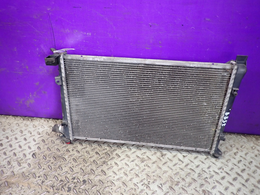 Mercedes a-klasa w168 01-04 1.7 d радиатор воды a1685001702 Оригинал