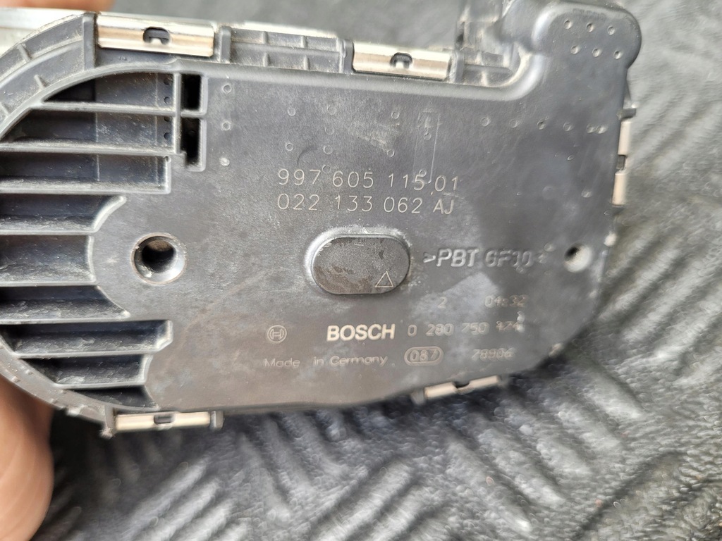 фото №5, Дроссельная заслонка 99760511501 0280750474 porsche cayenne i 7l 9pa lift 3.6