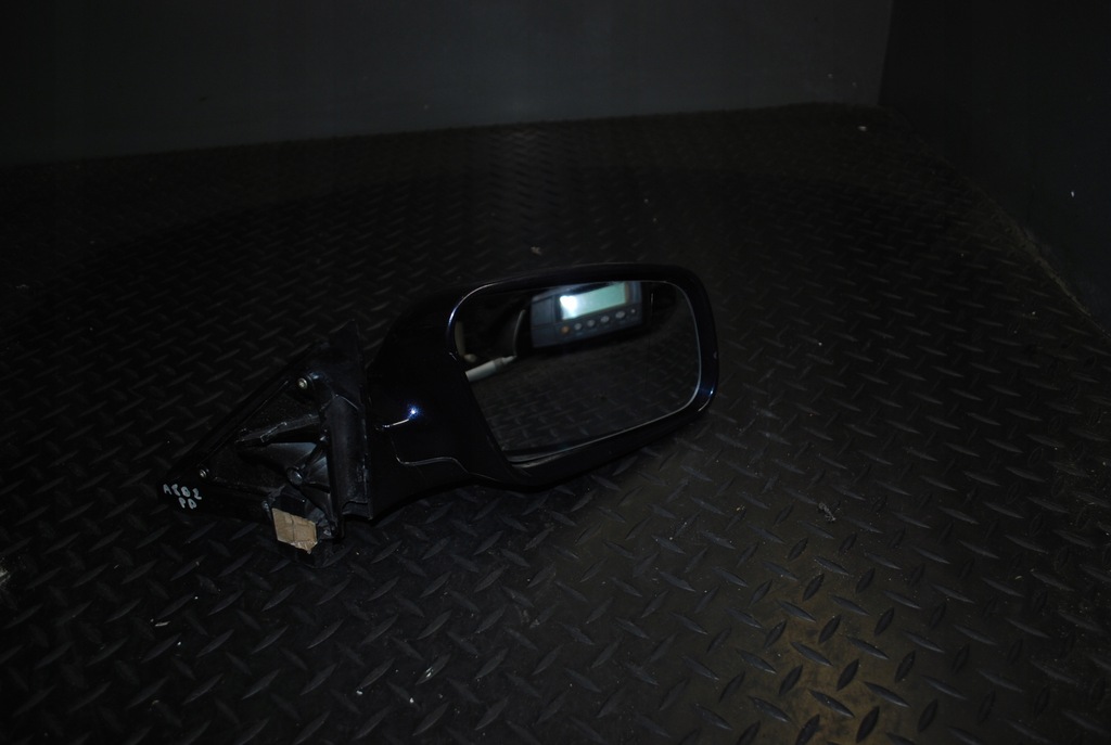 фото №1, Зеркало правое granatowe audi a8 d2