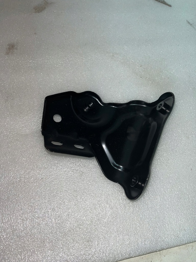 фото №12, Skoda оригінальний номер 6v0821142 кронштейн крила передній p