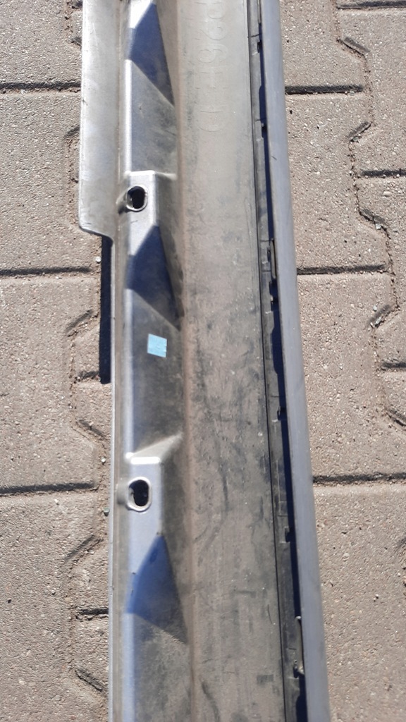 фото №9, Молдинг порог правая 30744340 volvo v70 ii lift