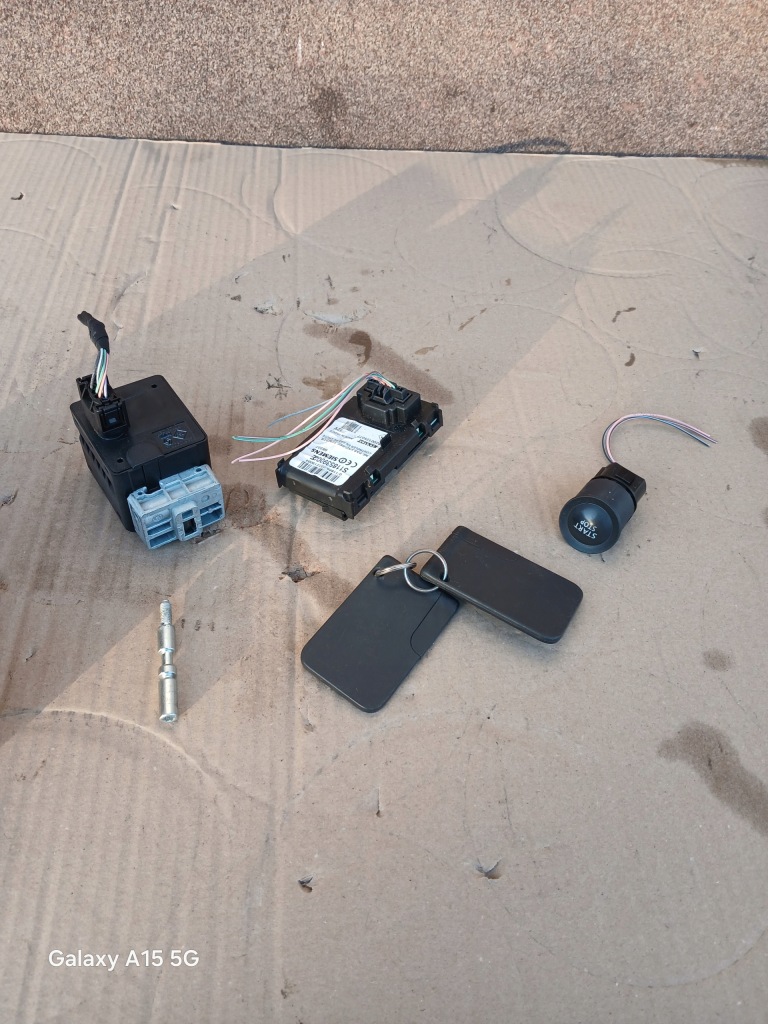 Купити Замок запалювання карта зчитувач ключ комплект renault megane 2