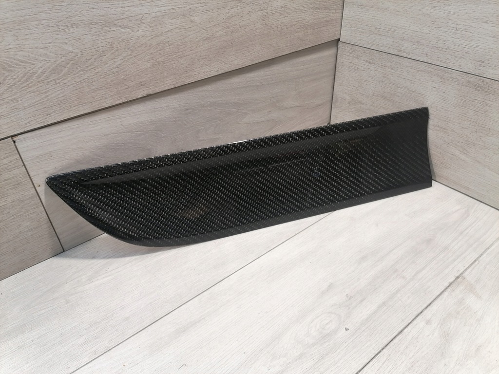 фото №1, Macan карбон двері правий задня 95b839902