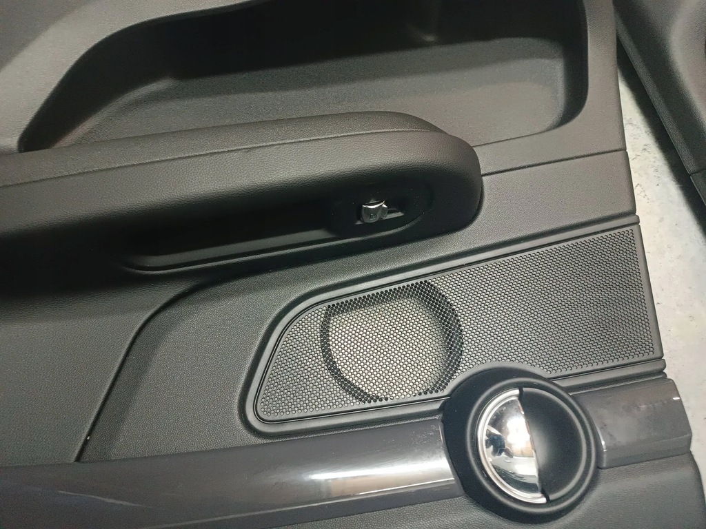 фото №4, Mini cooper countryman f60 обшивки комплект