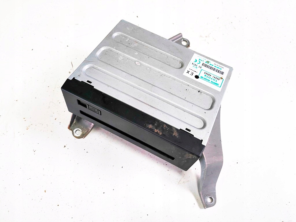 фото №2, Lexus rx ii 400h 03-08 считыватель dvd