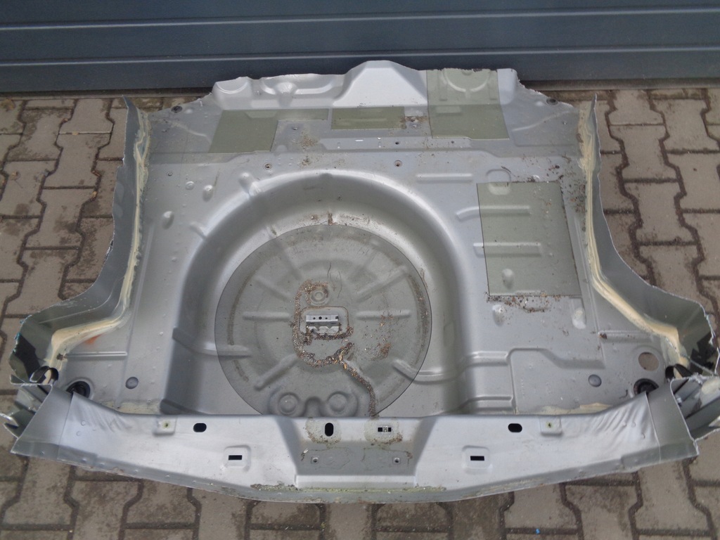 фото №6, Ford b-max pas задня задній піддон mc