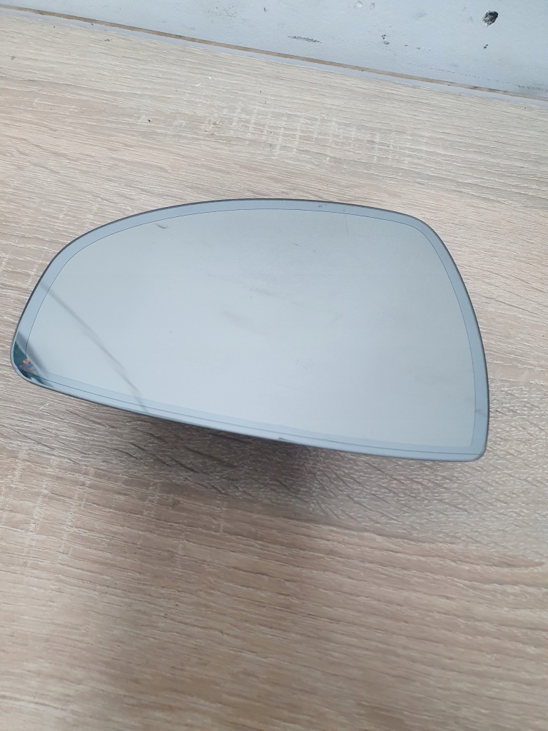 Вкладыш зеркало левый audi tt 8j0857535g Недорого