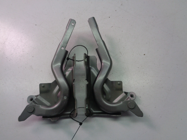 фото №1, Петли капот renault captur ii 1.6 e-tech 2023 rok tekng