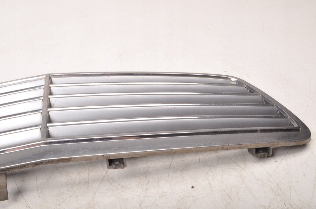 фото №9, Mercedes w203 решётка радиатора решётка радиатора a2038800183