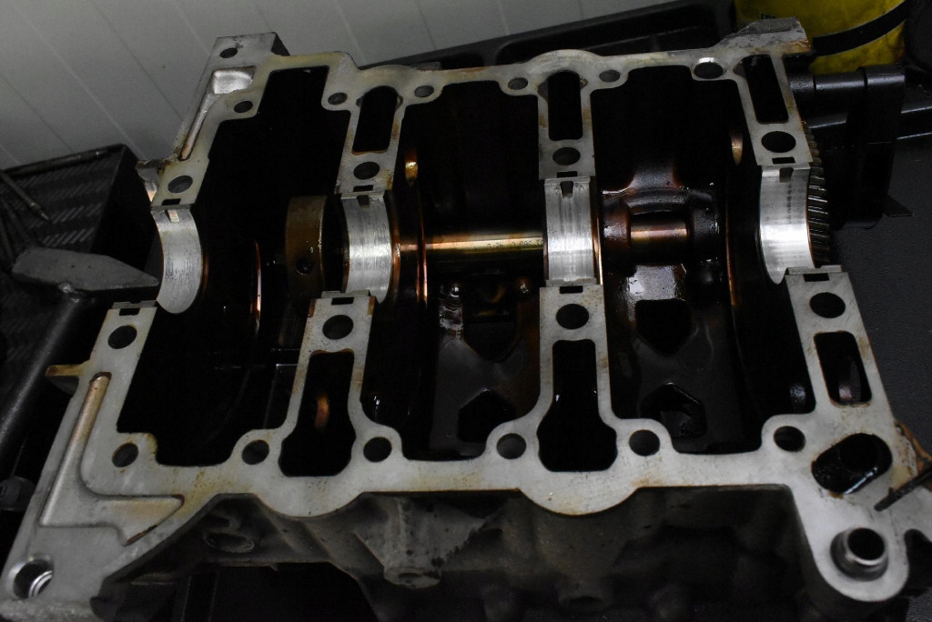 фото №15, Блок dół двигателя wał azq vw polo 4 iv 9n 1.2 12v 64 km 01-05