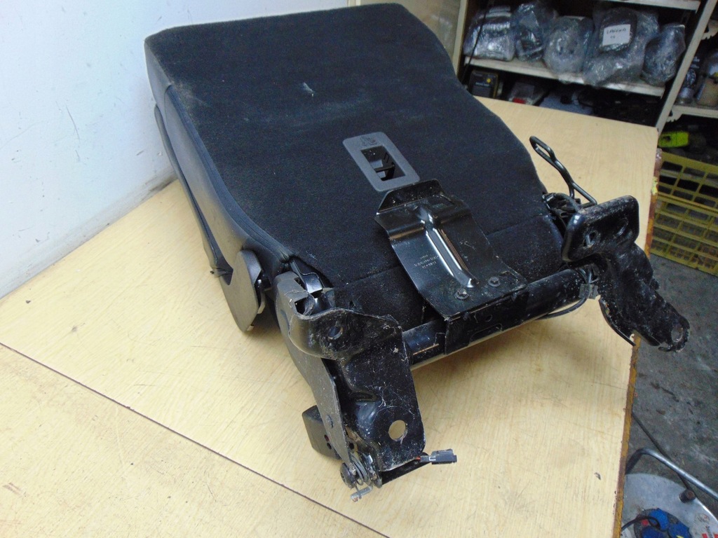 фото №15, Сиденье сиденья правый задняя ford kuga кожа