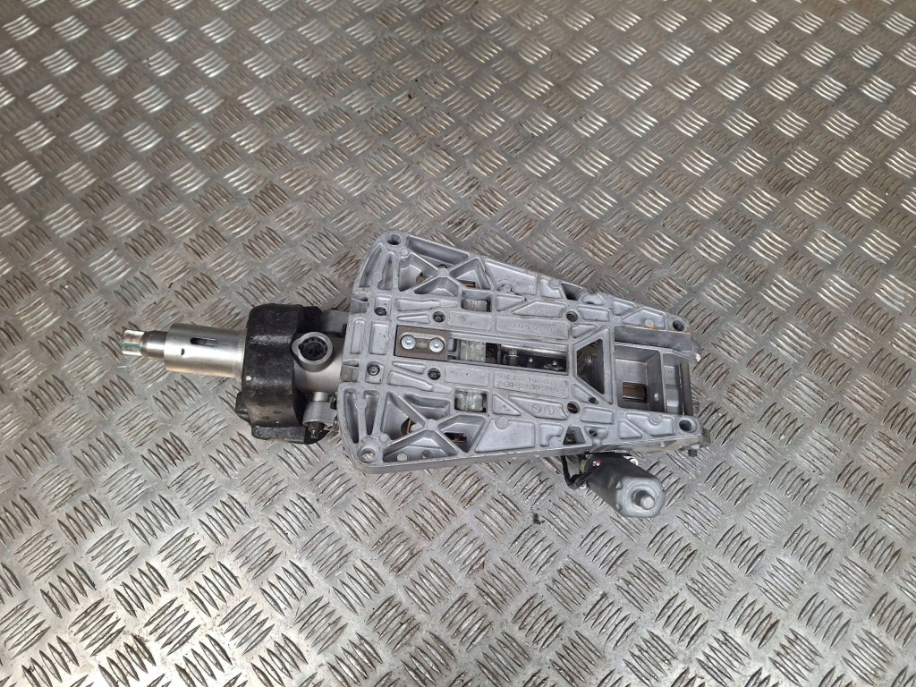 Wał колонки рулевого tesla model s a2044601416 Цена