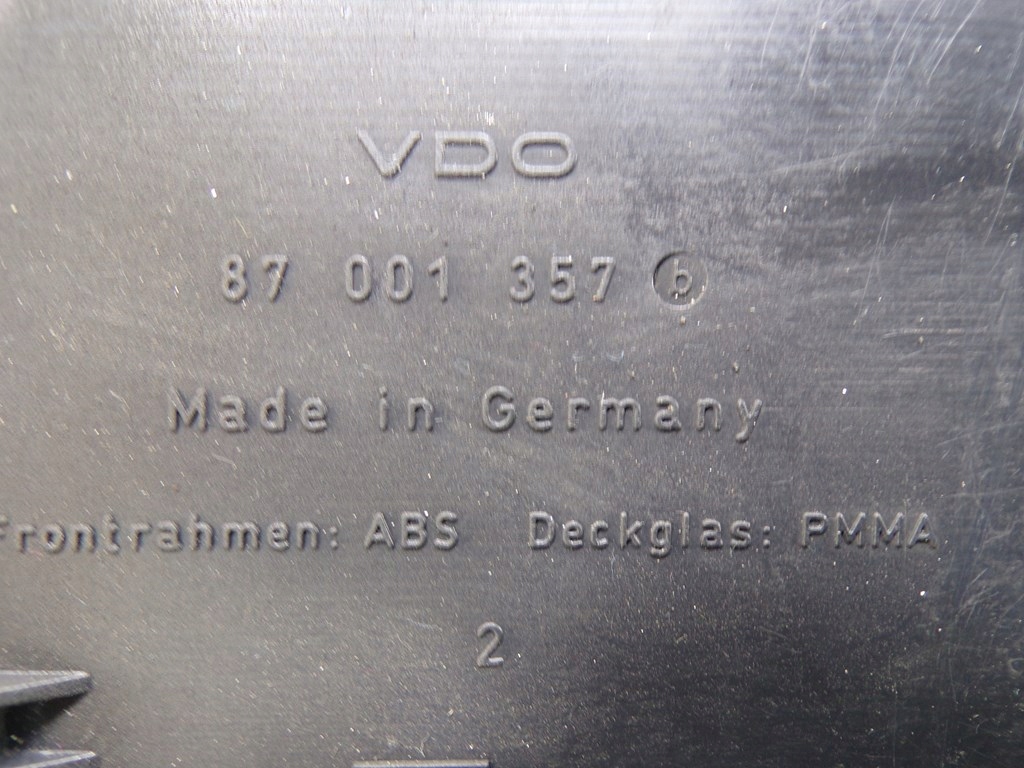 Mercedes w210 2.2 cdi счетчик a2105405048 Оригинал