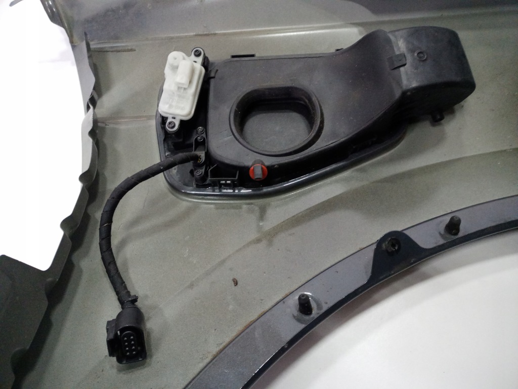 фото №8, Крыло левый перед vw tiguan ii 5n lift hybrid