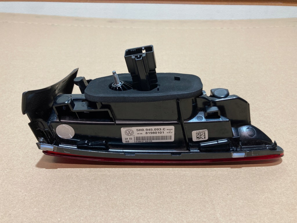 фото №7, Лампа левая задняя vw golf viii 8 5h0 led