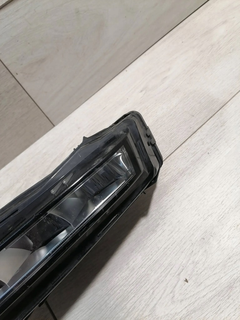 фото №11, Superb 3 lift противотуманная фара правый перед 3v0941700b