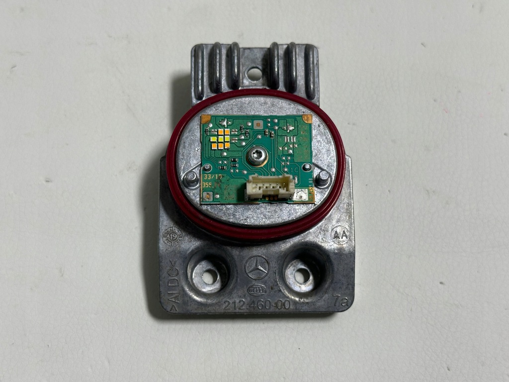 фото №3, Mercedes w205 модуль led 21246000