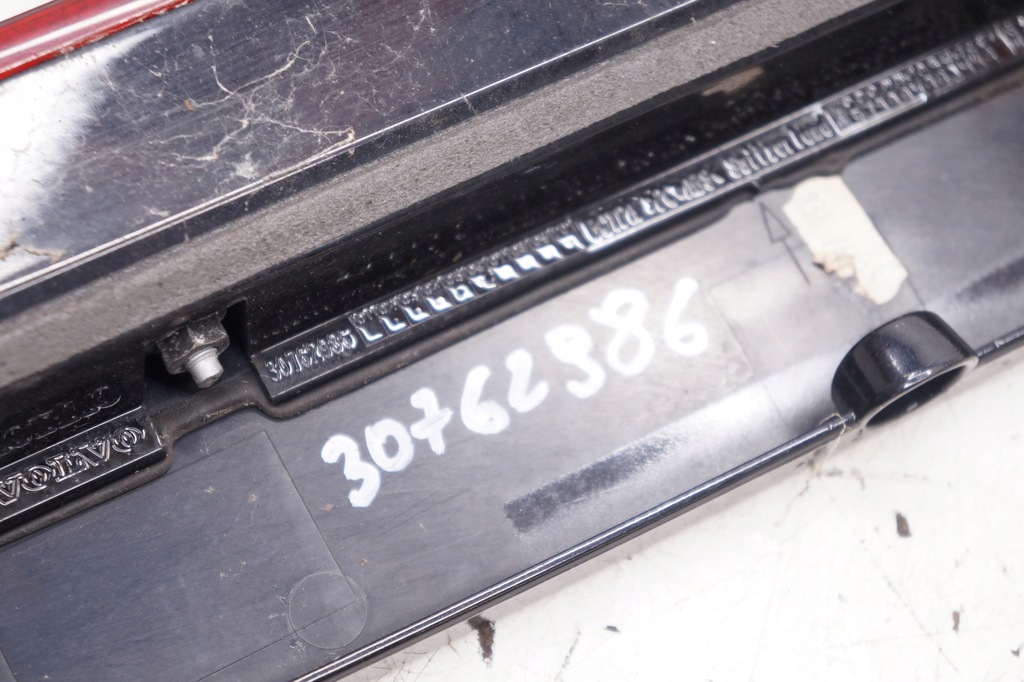 фото №8, Спойлер спойлер крышки задняя спойлер volvo c30 30762986 452-46