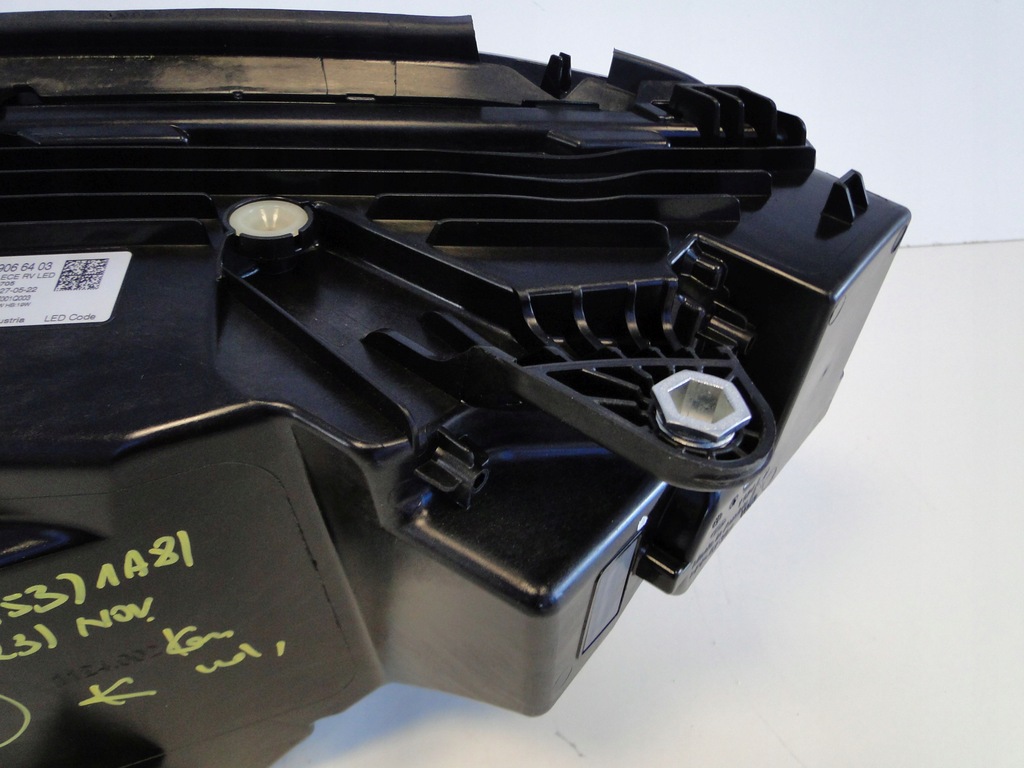 фото №10, Mercedes glc 253 w253 lift лампа права led perfor