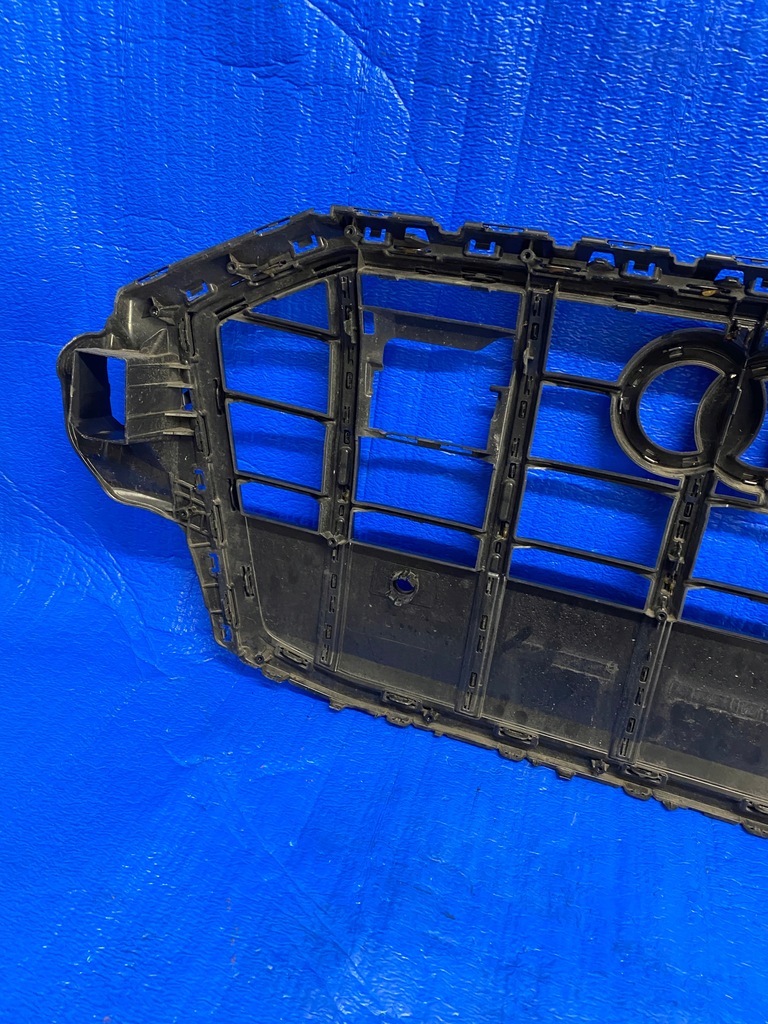 фото №9, Решітка радіатора решітка радіатора audi q7 4m sq7 black lift 4m0853651ak