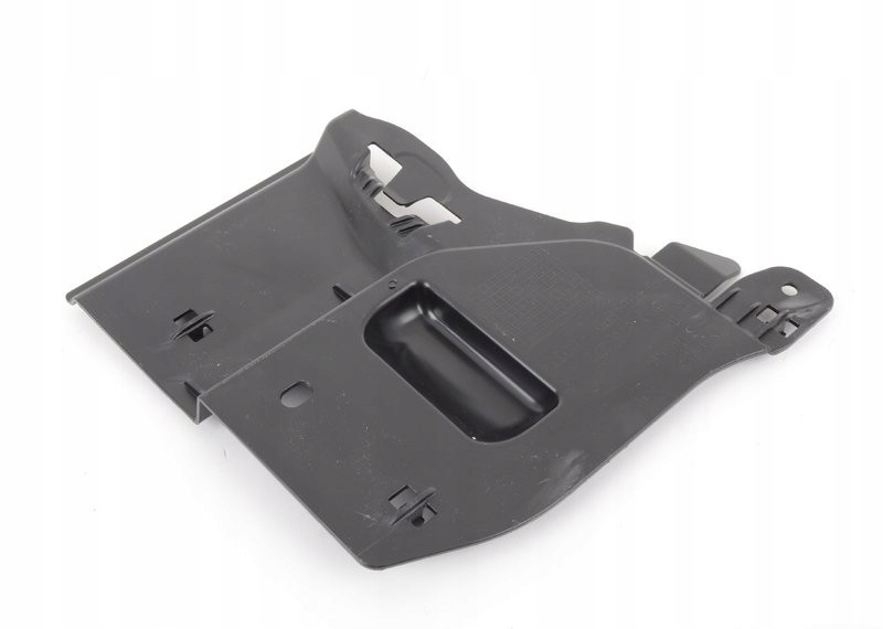 фото №1, Audi a3 8v kryza нижняя правая оригинальная