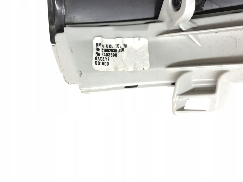 фото №11, Bmw 2 f46 корпус поворотник зеркало правая 7493898